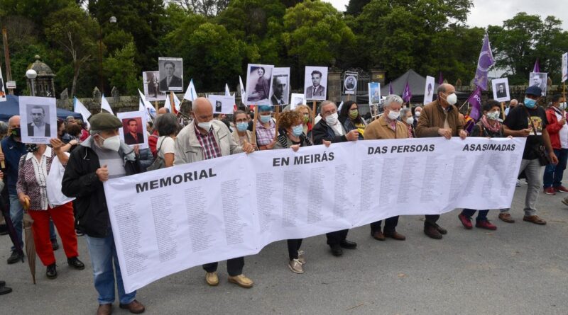 A CRMH da Coruña reitera que o Estado incumpre a Lei e os compromisos adquiridos a respecto da declaración como Lugares de Memoria Democrática do Pazo de Meirás e a illa de San Simón