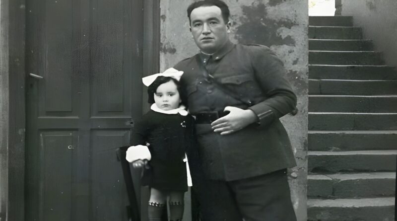 Buscamos á filla de Febe Sánchez Turienzo